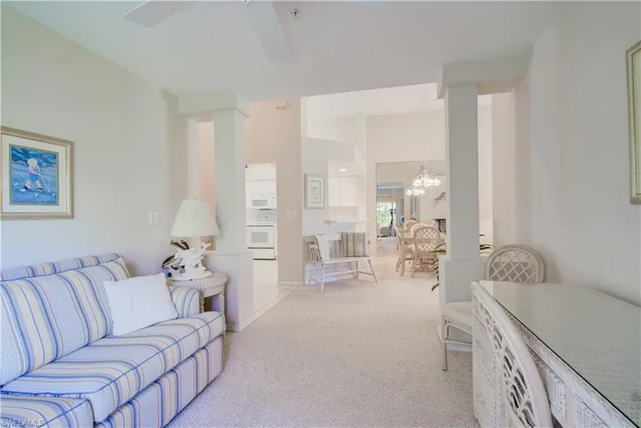 1970 Willow Bend Cir 204, Naples, Florida 34109