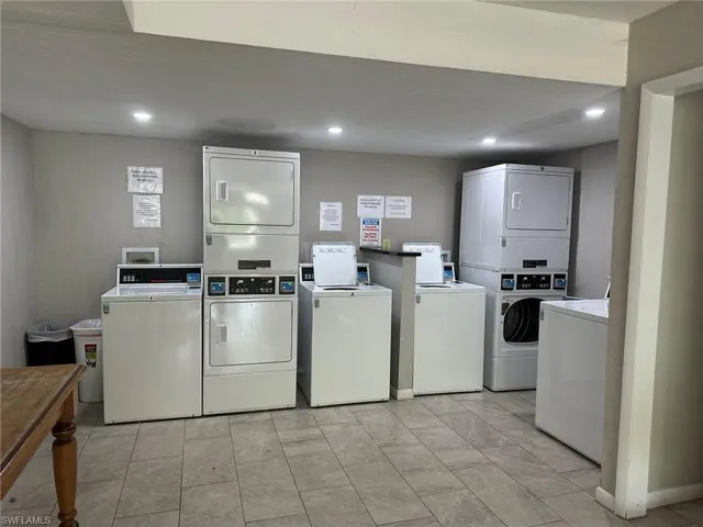 Common Laundry Room