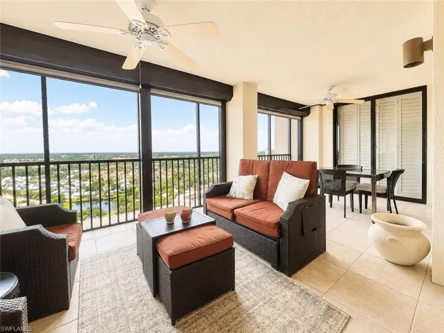 5601 Turtle Bay Dr 2003, Naples, Florida 34108