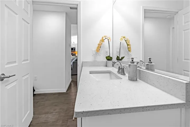 1307 Sw 13th Ter, Cape Coral, Florida 33991