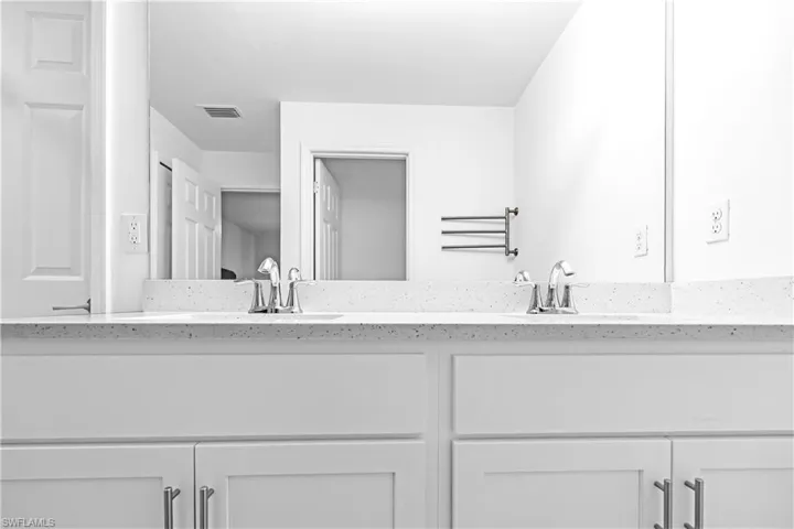 1307 Sw 13th Ter, Cape Coral, Florida 33991