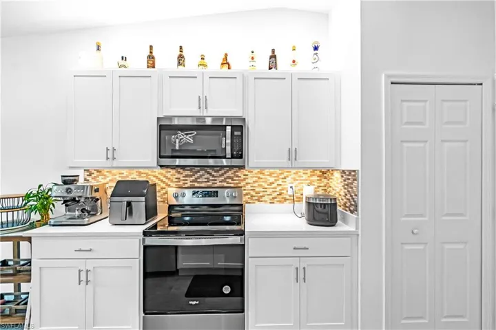 1307 Sw 13th Ter, Cape Coral, Florida 33991