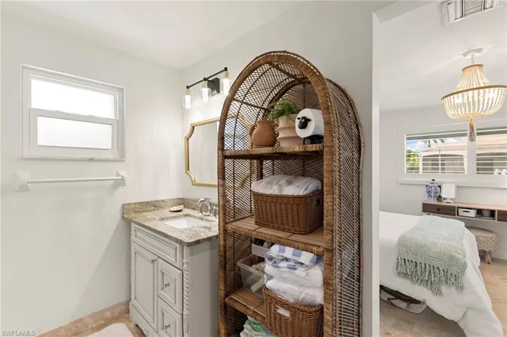 1784 Wavecrest Ct, Marco Island, Florida 34145