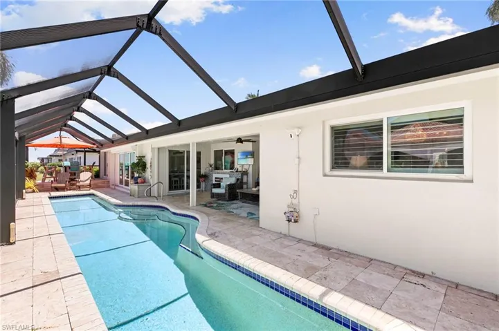 1784 Wavecrest Ct, Marco Island, Florida 34145