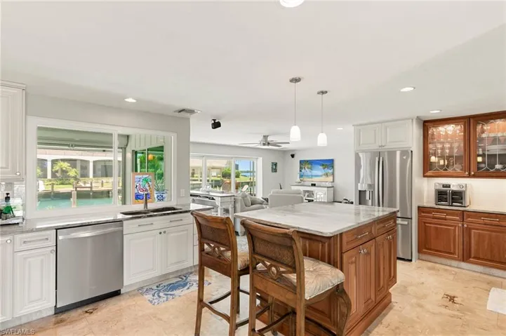 1784 Wavecrest Ct, Marco Island, Florida 34145
