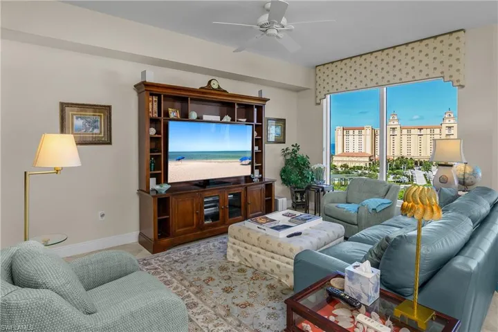 8787 Bay Colony Dr 906, Naples, Florida 34108