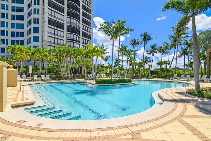 8787 Bay Colony Dr 906, Naples, Florida 34108