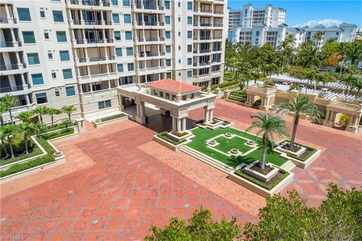 8787 Bay Colony Dr 906, Naples, Florida 34108