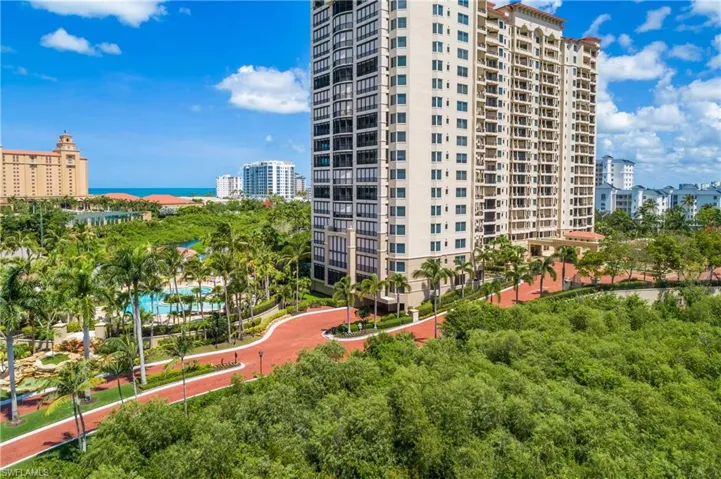 8787 Bay Colony Dr 906, Naples, Florida 34108