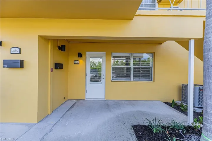 Spacious , covered Patio area off back door, Parking very convienent.