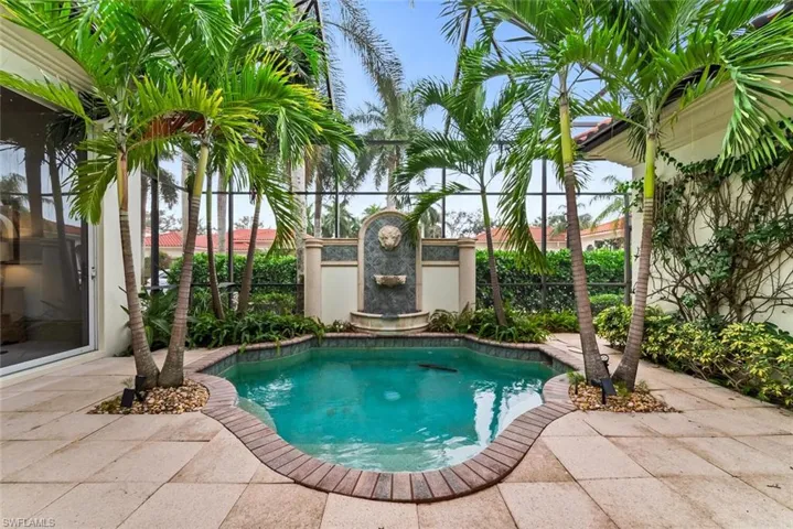 2626  Trillium  WAY, Naples, FL 34105