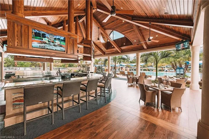 Indoor and outdoor dining
