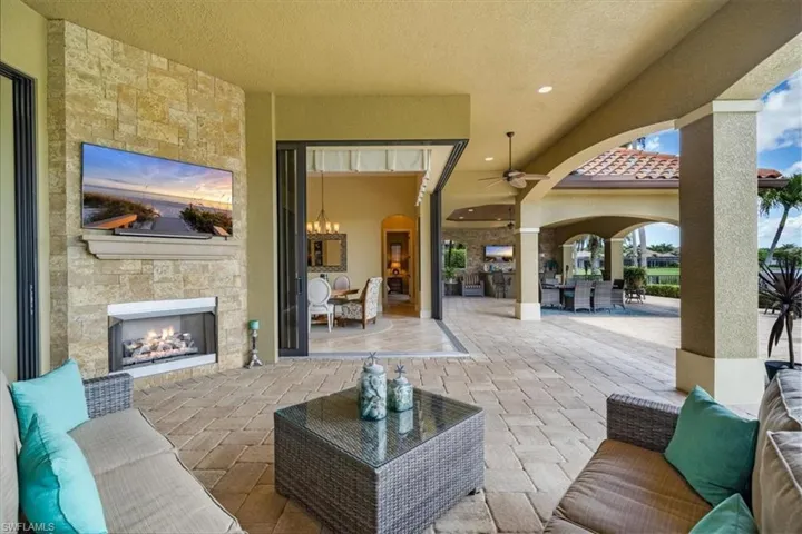 6113 Sunnyslope Dr, Naples, Florida 34119