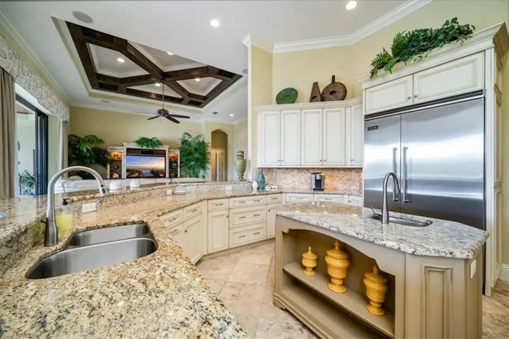 6113 Sunnyslope Dr, Naples, Florida 34119