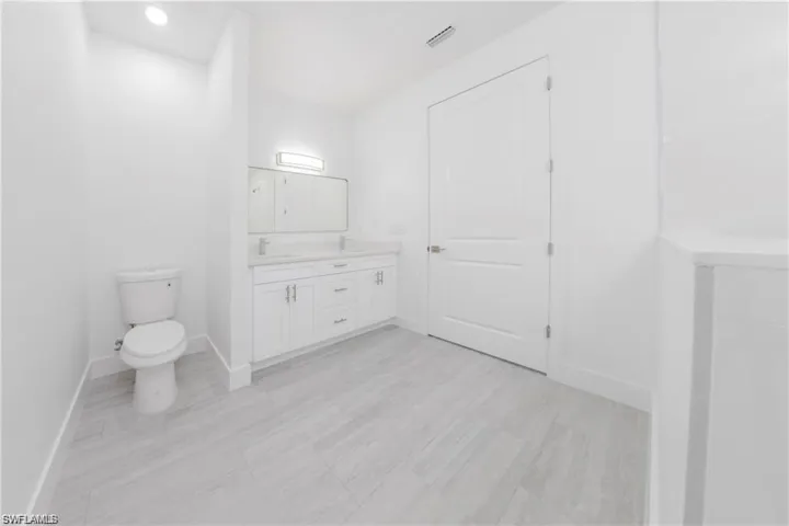821 Newell St E 821, Lehigh Acres, Florida 33974