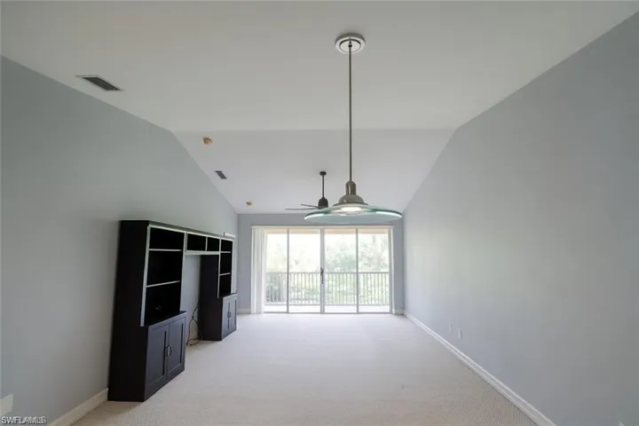 700 Luisa Ln 2, Naples, Florida 34104