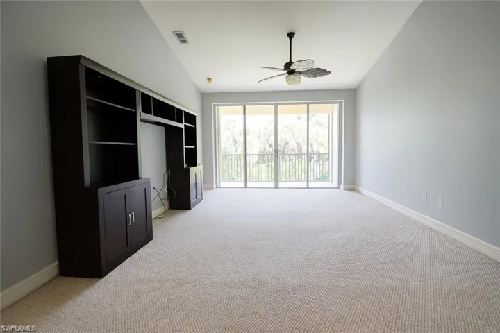 700 Luisa Ln 2, Naples, Florida 34104