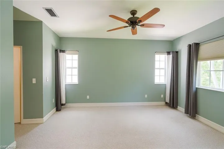 700 Luisa Ln 2, Naples, Florida 34104