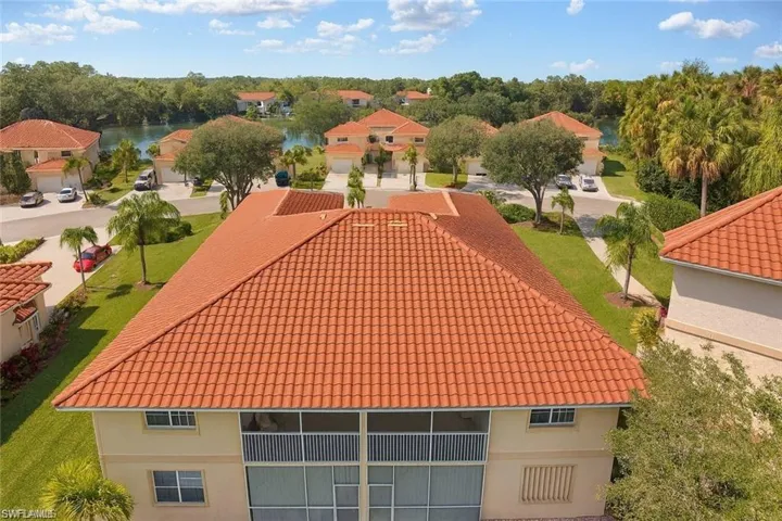 700 Luisa Ln 2, Naples, Florida 34104