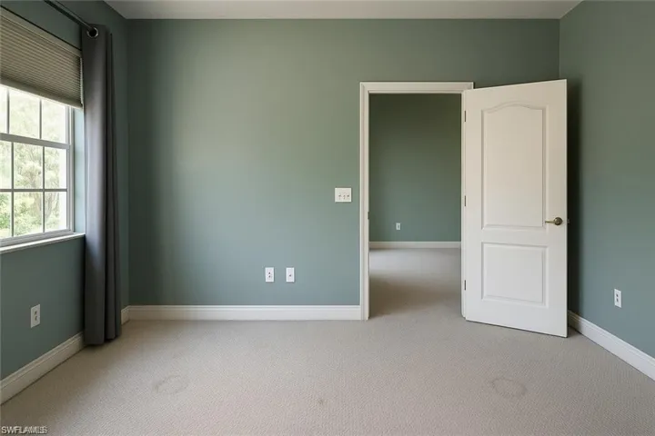 700 Luisa Ln 2, Naples, Florida 34104
