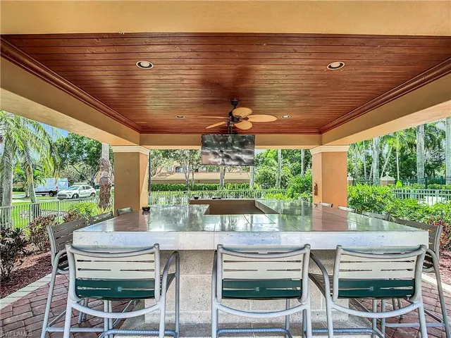 Covered Pool Bar
