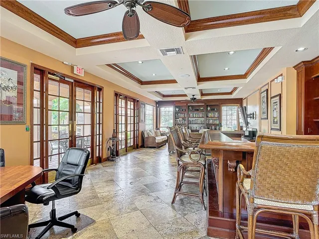 Clubhouse Bar