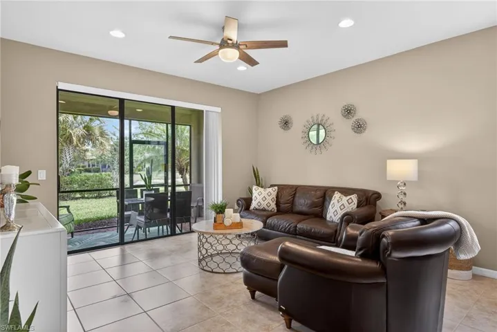 10894 Glenhurst St, Fort Myers, Florida 33913