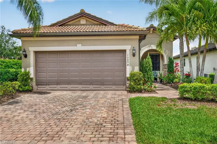 10894 Glenhurst St, Fort Myers, Florida 33913