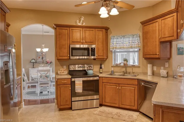 17261  Trappers  DR, Fort Myers, FL 33967