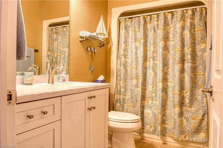 17261  Trappers  DR, Fort Myers, FL 33967