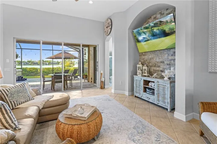 5589  Whispering Willow  WAY, Fort Myers, FL 33908