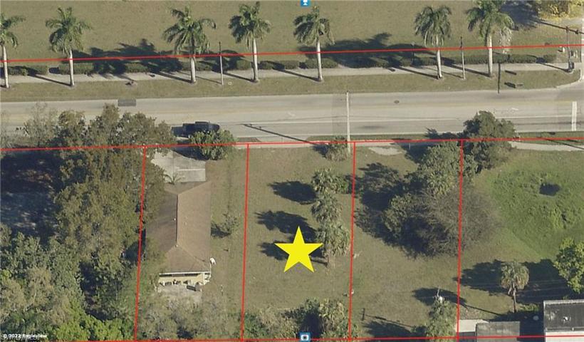 2154 Edison AVE, FORT MYERS FL 33901