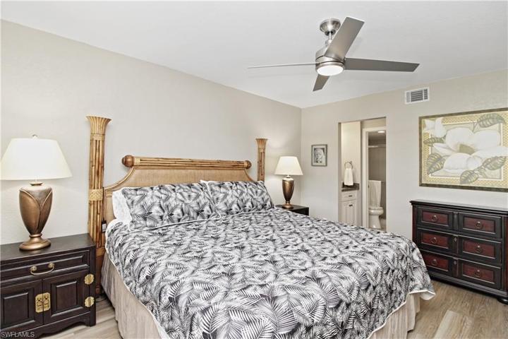 Easily accomodates a king bed and two nightstands