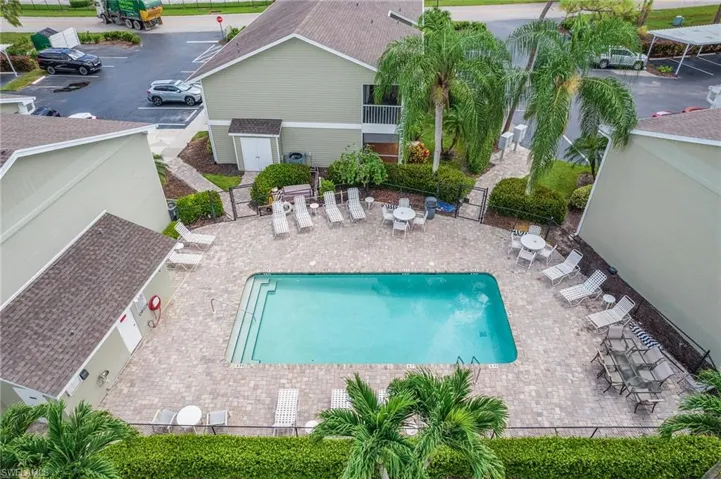 251  Quail Forest  BLVD, Naples, FL 34105