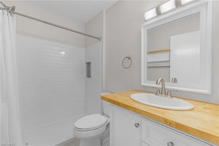 251  Quail Forest  BLVD, Naples, FL 34105