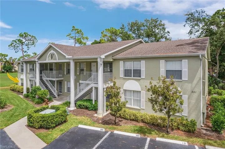 251  Quail Forest  BLVD, Naples, FL 34105
