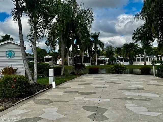 1328 Nickel Lake Pt, Naples, Florida 34114