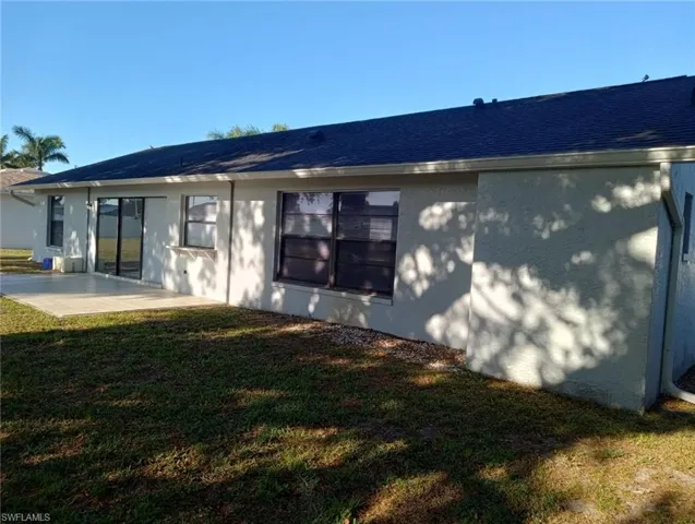159 SE Santa Barbara  PL, Cape Coral, FL 33990