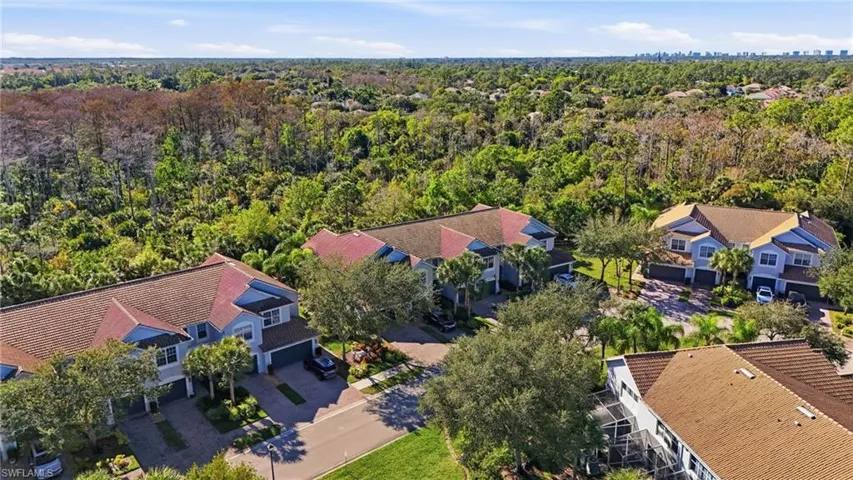 15671 Marcello Cir 124, Naples, Florida 34110