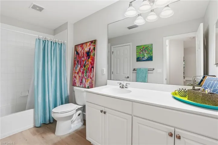 15671 Marcello Cir 124, Naples, Florida 34110
