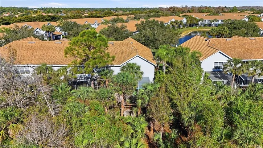 15671 Marcello Cir 124, Naples, Florida 34110