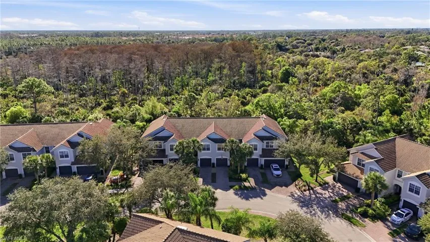 15671 Marcello Cir 124, Naples, Florida 34110