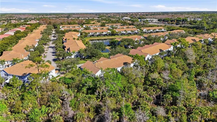 15671 Marcello Cir 124, Naples, Florida 34110