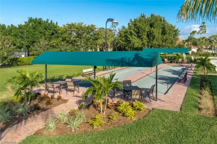 10074 Oakhurst Way, Fort Myers, Florida 33913