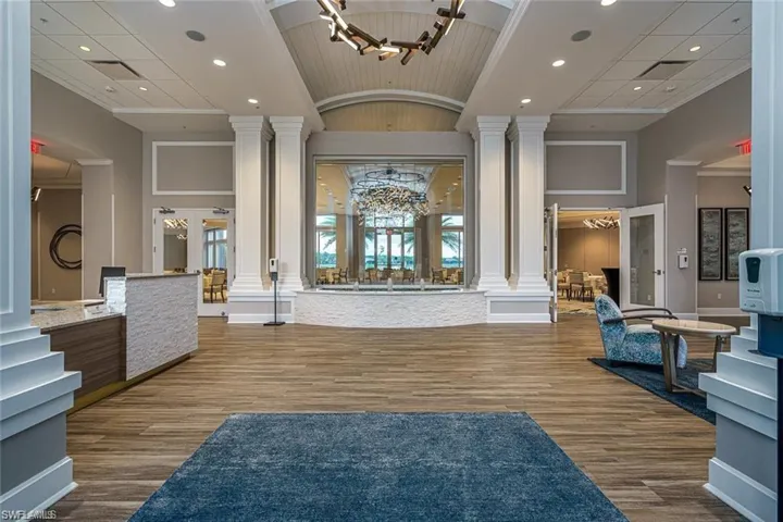 10074 Oakhurst Way, Fort Myers, Florida 33913