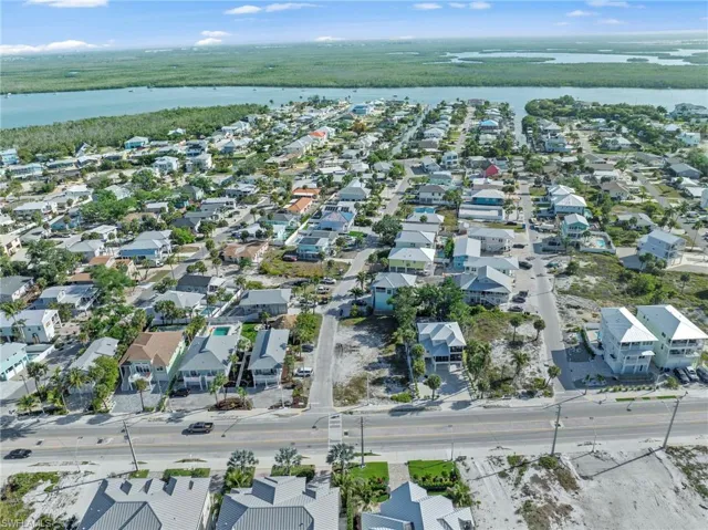 100 Washington Ave, Fort Myers Beach, Florida 33931