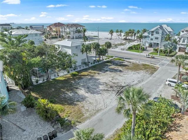 100 Washington Ave, Fort Myers Beach, Florida 33931