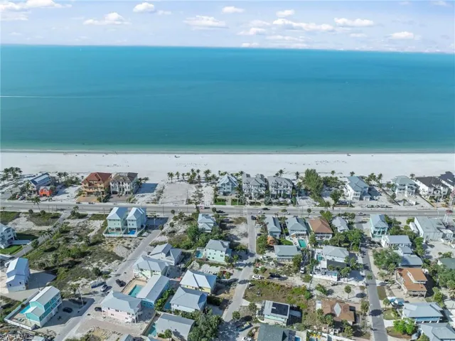 100 Washington Ave, Fort Myers Beach, Florida 33931