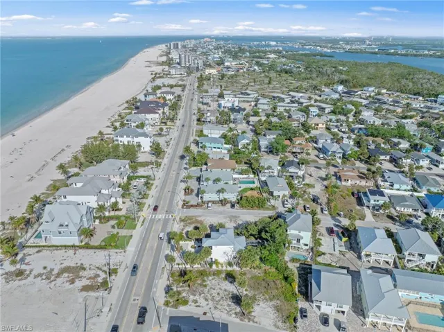 100 Washington Ave, Fort Myers Beach, Florida 33931