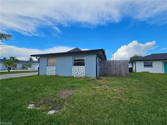 Front / Right Side of Duplex
